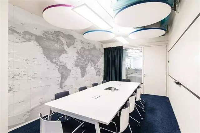 現(xiàn)代風(fēng)廠(chǎng)房辦公室設(shè)計(jì)